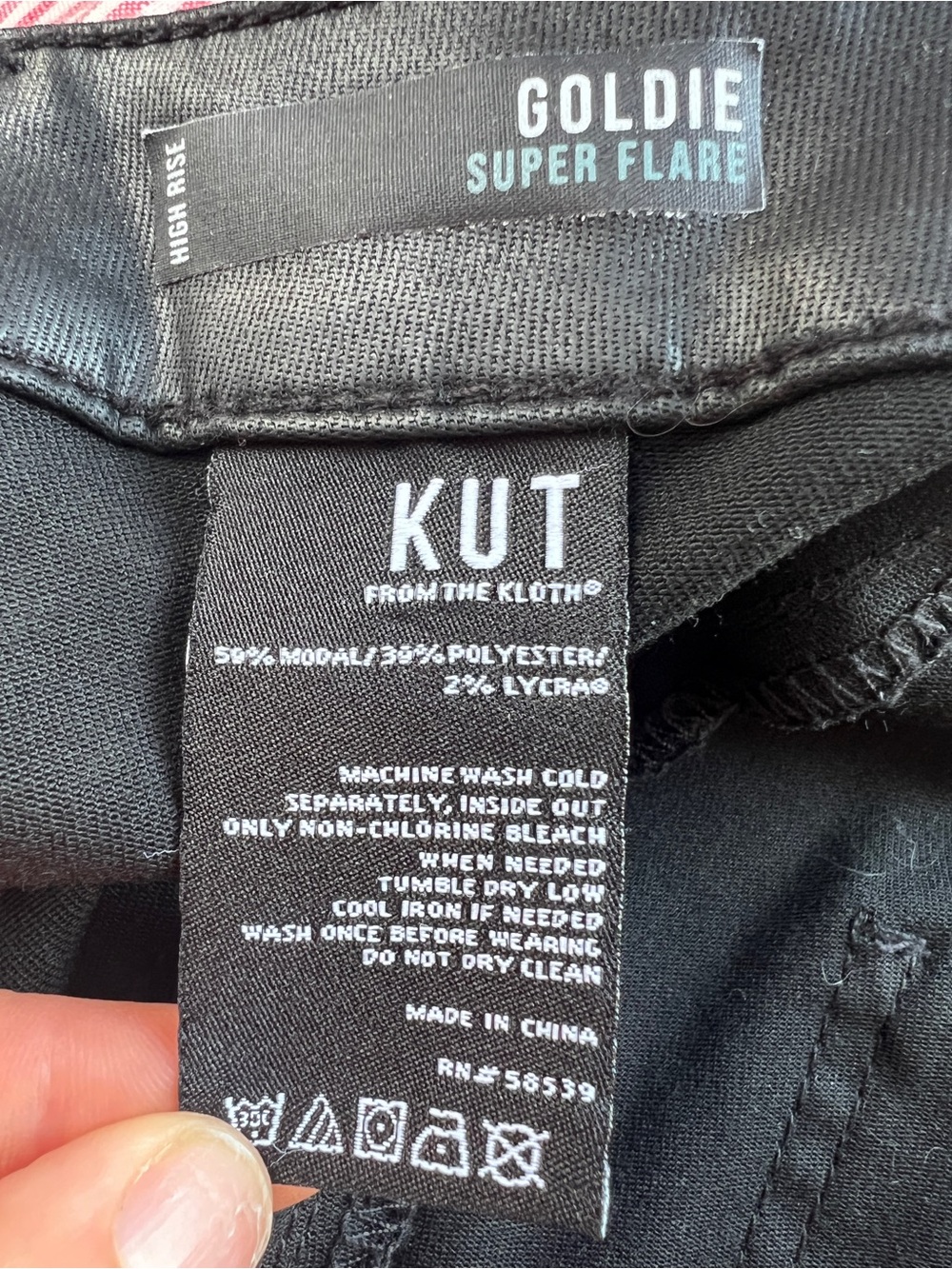 Kut from the Kloth Goldie High Rise Super Flare Coated black Pants - Size 4 - Picture 3 of 6